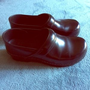 Like New! Dansko clogs